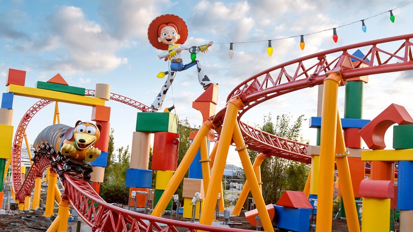 Slinky Dog Dash Toy Story Land